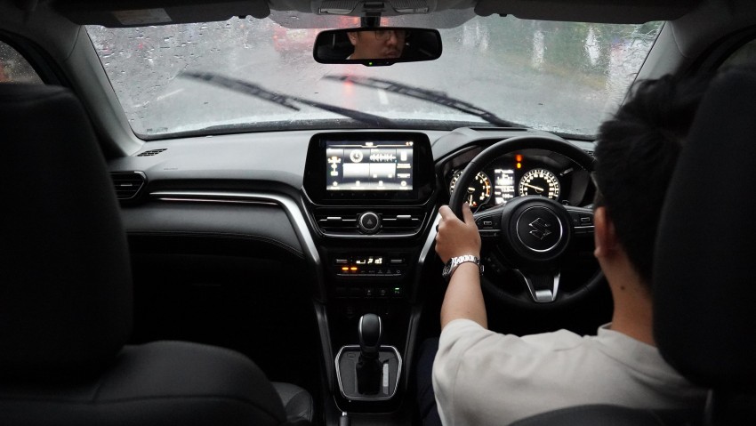 Reduksi Risiko Musim Penghujan, Suzuki Adakan program Khusus untuk Spareparts Mobil