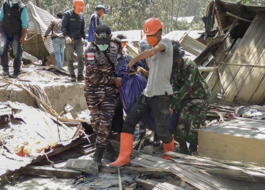 Korban Erupsi Gunung Lewotobi Laki-Laki Berhak Dapat Bantuan Darurat