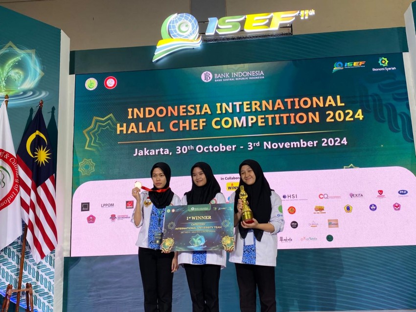 Salut! Universitas Asaindo Sabet 3 Juara Sekaligus di Indonesia International Halal Chef Competition