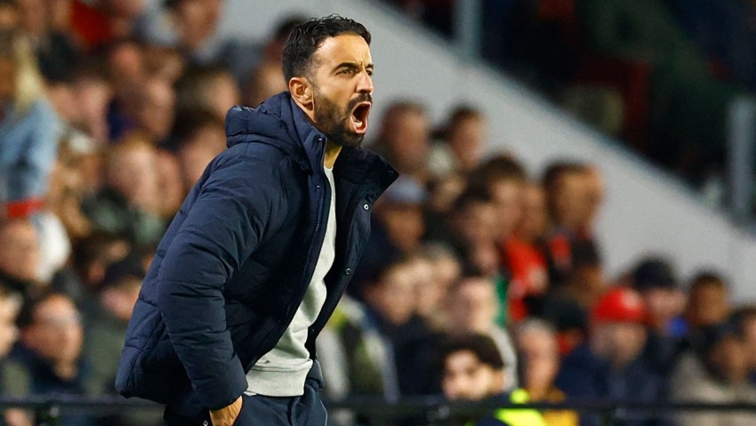 Ruben Amorim Siap Tendang Bintang Man United Ini di Musim 2025, Fans Terkejut!