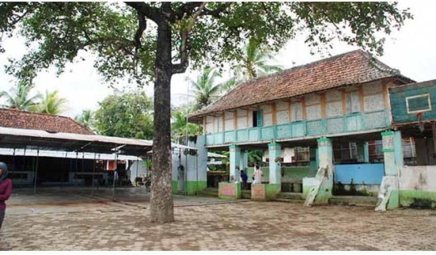 7 Pondok Pesantren Tertua di Indonesia, Ada yang Berusia 549 Tahun