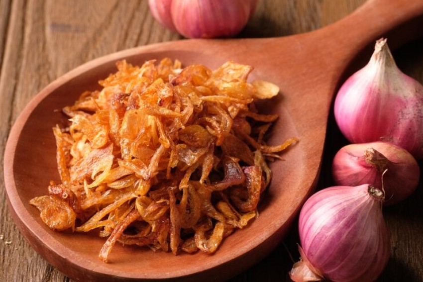 Bawang Goreng Dinobatkan Jadi Pelengkap Makanan Terlezat di Dunia 2024