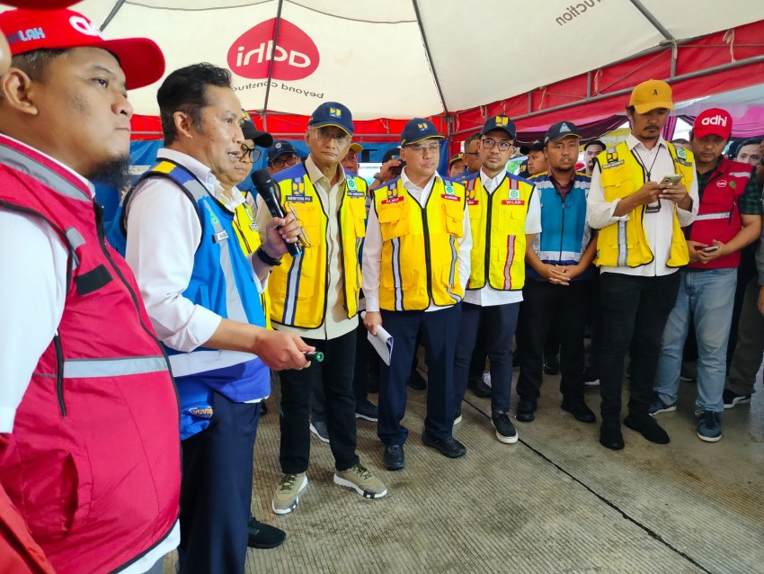 Jelang Nataru, Menteri PU Tinjau Kesiapan Jalur Fungsional Tol Jogja-Solo Segmen Klaten-Prambanan