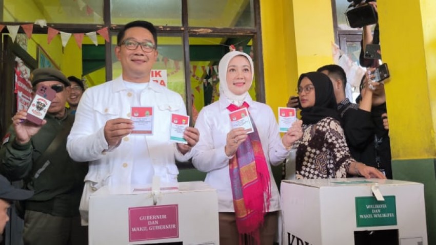 Ironi Pilkada Jakarta: RK-Suswono Masih Gunakan KTP Daerah Asal