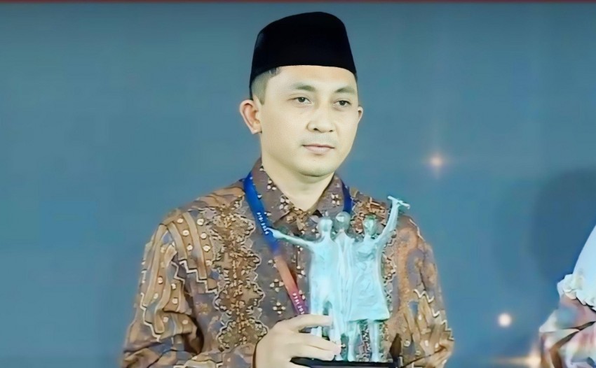 Dukung Ekonomi Halal, Profesor ITS Raih Penghargaan BI Awards 2024