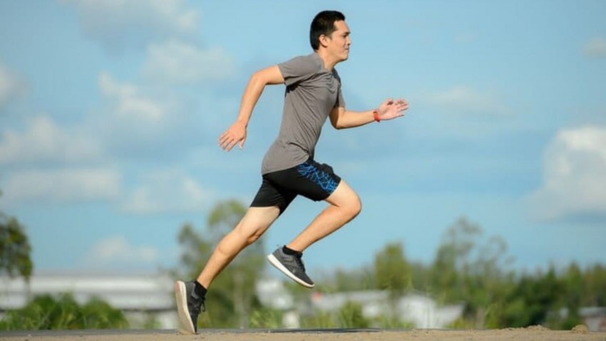 Lari di Tempat Beri Manfaat Fisik Seperti Latihan Kardio