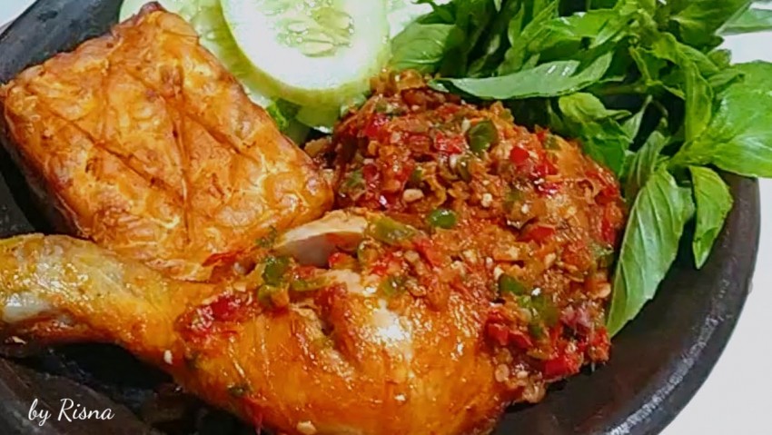 Ayam Penyet Masuk dalam 10 Hidangan Terbaik Versi Taste Atlas