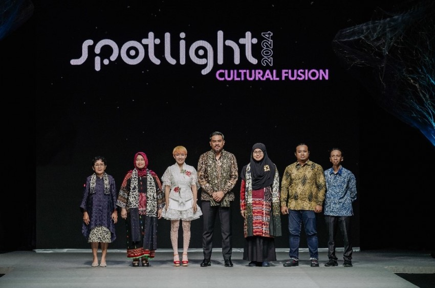 Menteri UMKM Bangga Industri Fesyen Tanah Air Terus Maju dan Berkontribusi Besar