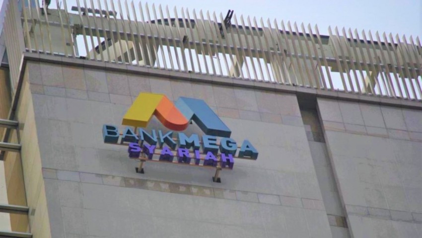 INKA Dapat Suntikan Dana Rp170 Miliar dari Bank Mega Syariah untuk Proyek KRL