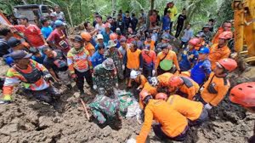 Kewajiban Shalat di Tengah Situasi Evakuasi Korban Bencana