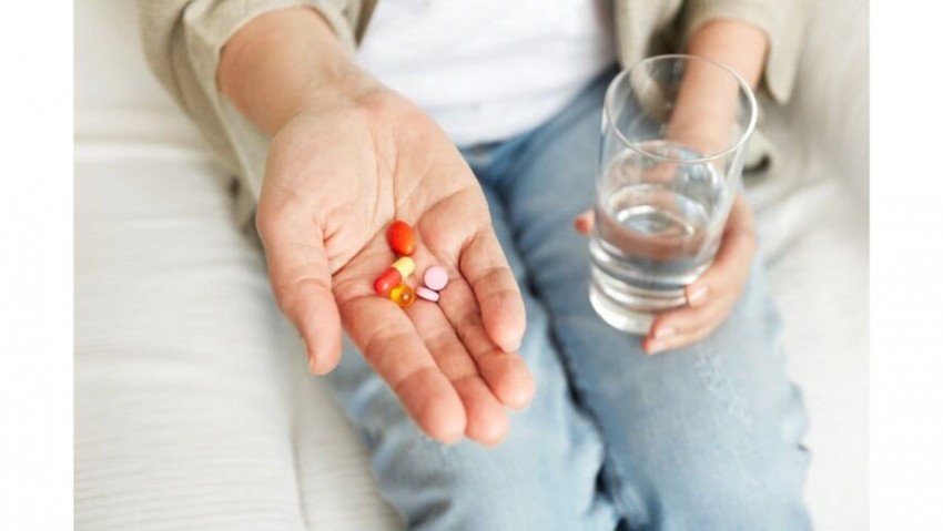 Bahaya Mengonsumsi Obat Sembarangan Bisa Picu Gagal Ginjal