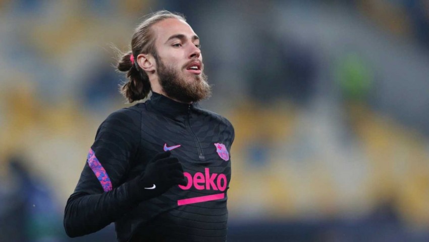 BREAKING: Aston Villa Siap Tebus Bek Andalan Celta Vigo dengan Dana Besar