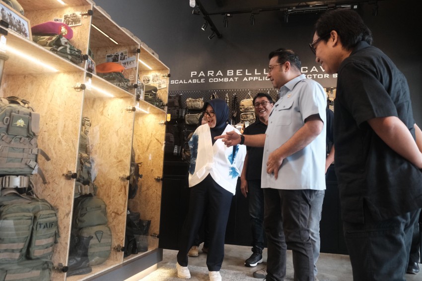 Apresiasi Fesyen Lokal, Menekraf: Tingkatkan Kualitas dan Tunjukkan Identitas