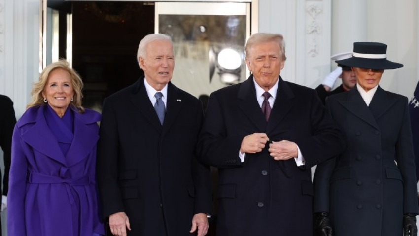Donald Trump Kembali ke Gedung Putih: Momen Bersejarah Pelantikan Presiden AS 2025