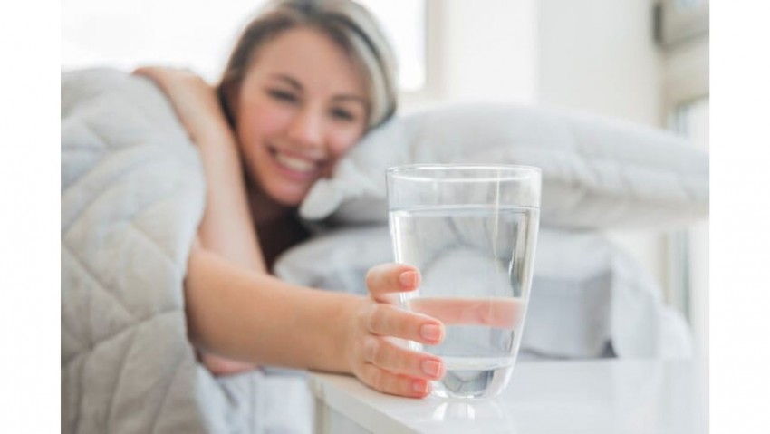 Tidur Cukup dan Air Putih Efektif Bantu Turunkan Berat Badan