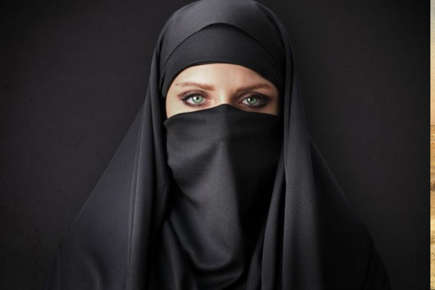 Perempuan dan Dosa Warisan: Darah Menstruasi Dianggap Darah Tabu
