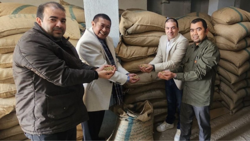 KBRI Kairo Saksikan Realisasi Ekspor Hasil MoU Trade Expo Indonesia (TEI) 2024 Indonesia-Mesir