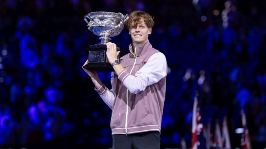 Jannik Sinner Terlalu Mudah Memenangkan Final Australia Open, Zherev Terlalu Lemah dan Cenderung Monoton