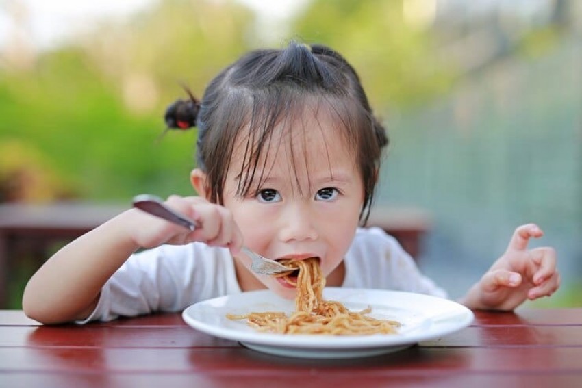 Pola Makan Buruk Anak Beepengaruh pada Fungsi Tiroid