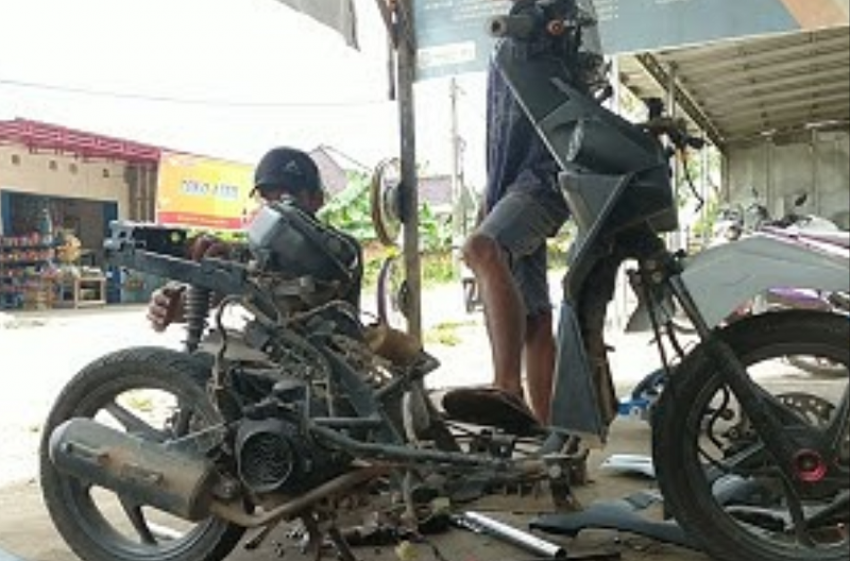 Pengendara Motor Harus Tahu, Ini Beberapa Ciri Rangka Motor yang Bengkok