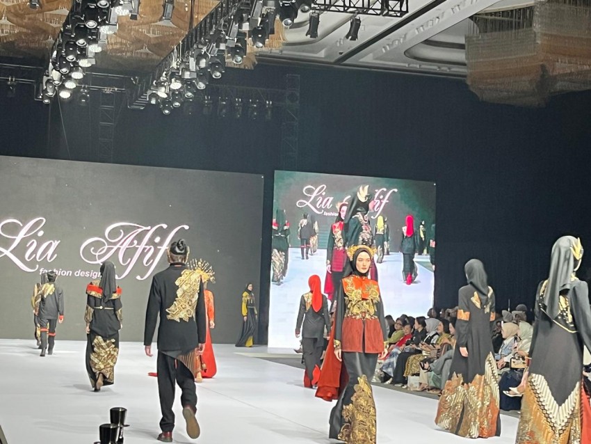 Tahun Kedua Indonesia Fashion Aesthetics Usung Tema The Precious