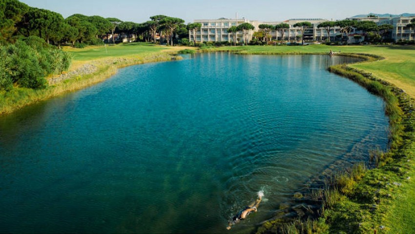 Ronaldo Bangun Surga Tempat Pensiun Seharga 360 Miliar di Kawasan Elit