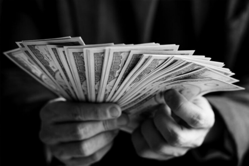 Hukum Bunga Bank Menurut NU, Muhammadiyah dan Ulama Lainnya