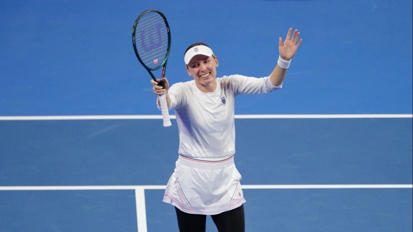 Pasca Tumbangkan Jessica Pegula, Petenis Rusia Alexandrova Jadi Momok Baru di Qatar Open