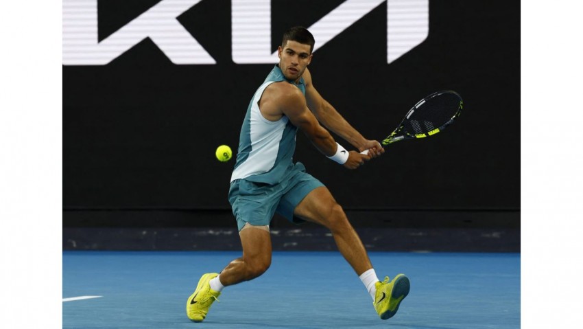 Alcaraz Perkasa di Babak Pertama Qatar Exxon Mobil Open, Duet Djokovic-Verdasco Libas  Kachanov-Bublik