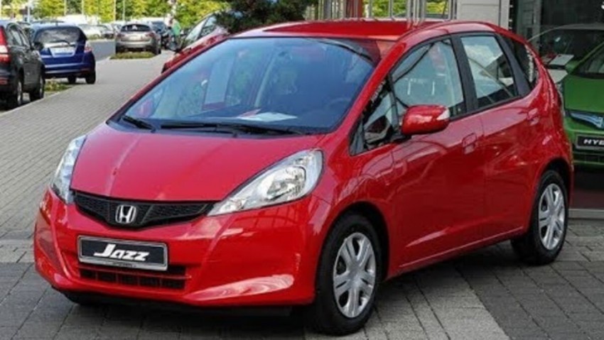 Honda Jazz: Desain dan Fleksibilitas yang Menjadikannya Abadi di Hati Penggemar