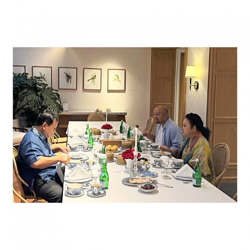 Potret Buka Bersama Prabowo dengan Titiek dan Didit Bikin Heboh, Netizen: So Lovely