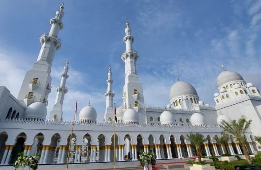 Masjid Sheikh Zayed Solo, Replika Masjid di Abu Dhabi, Destinasi Wisata Religi Baru di Jateng