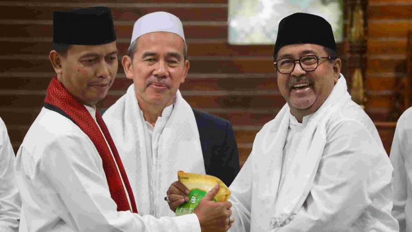 Kabar Baik! Wagub Rano Karno Umumkan Umrah Gratis untuk Marbot Masjid saat Safari Ramadan di Lebak Bulus