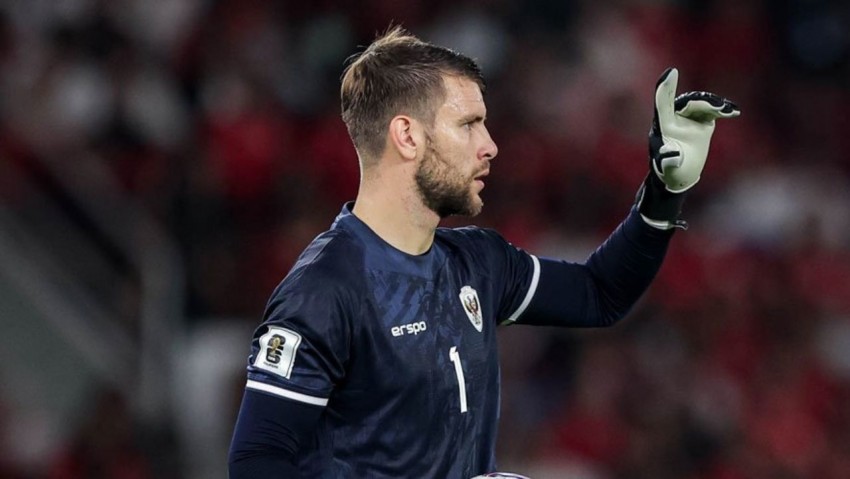 Maarten Paes Rayakan Ramadan 2025 dengan Pesan Inspiratif dan Tradisi Sarung Indonesia