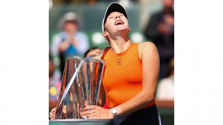 Mirra Andreeva Petenis 17 Tahun Juarai BNP Paribas Open Dengan Tumbangkan Sabalenka, Peringkat 1 Dunia