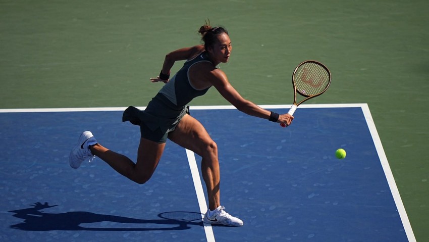Zeng Qinwen Mulai Bangkit di Miami Open, Awali Kemenangan di Babak Kedua dengan Meyakinkan