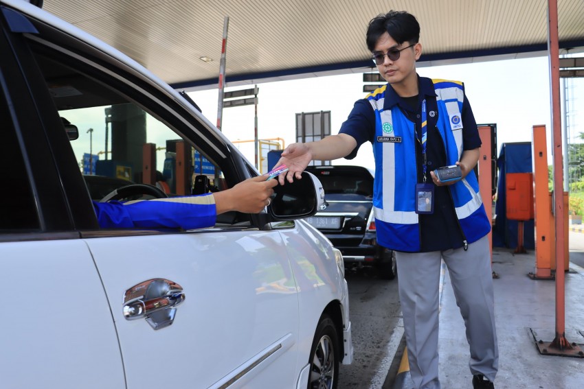Demi Kelancaran Arus Balik, Pengguna Jalan Diminta Pastikan Kecukupan Saldo Uang Elektronik