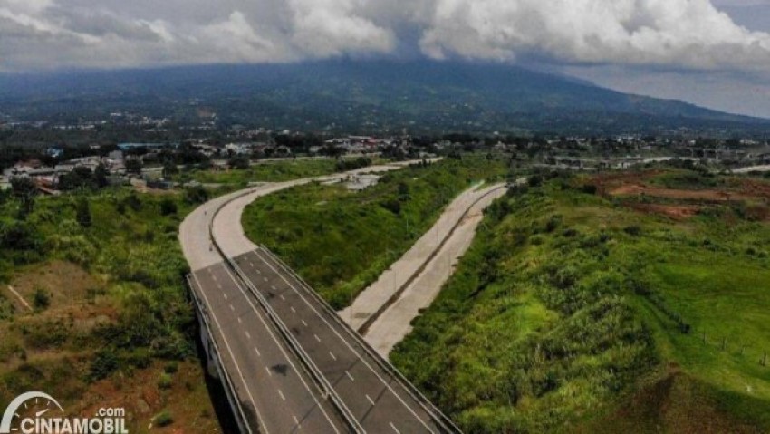 Jalan Tol Bocimi di Jawa Barat Efisiensikan Waktu Perjalanan Jakarta-Sukabumi