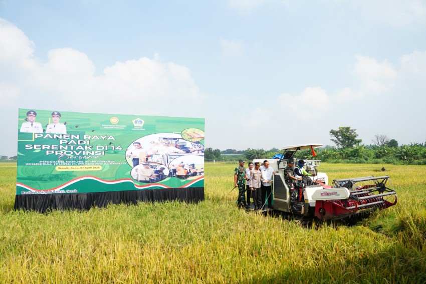 Stok Pupuk Bersubsidi 437.900 Ton, Petani Optimis Sambut Musim Tanam April