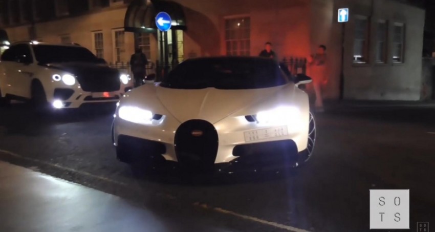 Miliarder Arab Picu Kehebohan  Malam di London Saat Menerima Pengiriman Bugatti Chiron Senilai Rp40 Miliar dan Bentley