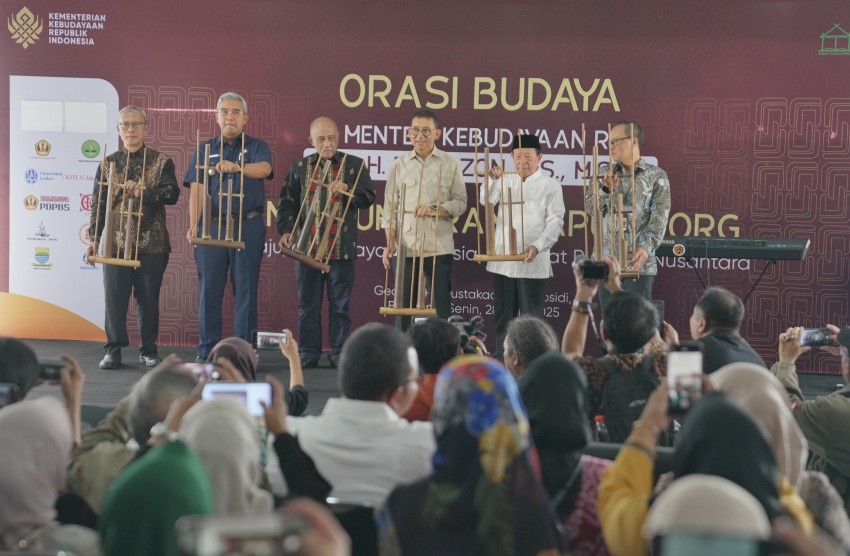 Orasi Budaya Peluncuran Gapura.org: Menteri Kebudayaan Sampaikan Pentingnya Perpusatkaan sebagai Pusat Literasi Pemajuan Kebudayaan