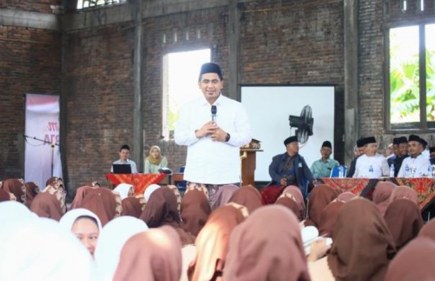 Wagub Jateng Inisiasi Pencegahan Stunting dari Pesantren