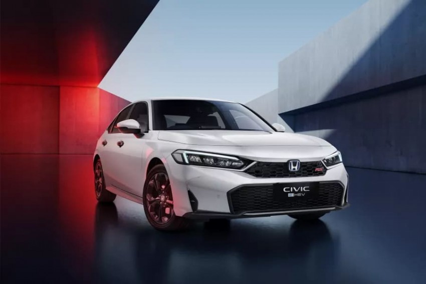 Interior Futuristik dan Konektivitas Canggih, Ini Detail Fitur Honda Civic RS e:HEV Terbaru
