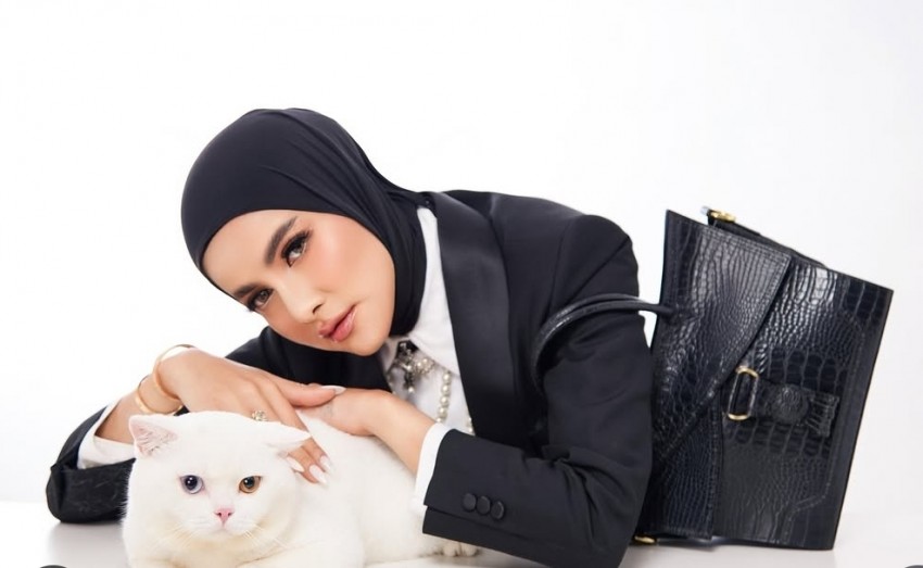 Gaya Busana Dikritik Warganet, Olla Ramlan Disebut Nyicil Buka Hijab