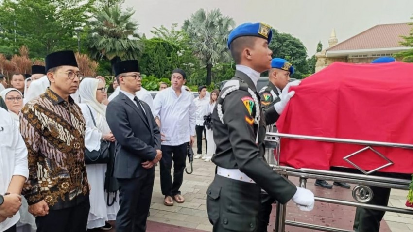 Menteri Kebudayaan Sampaikan Duka Cita Mendalam atas Berpulangnya Bapak Pencak Silat Eddie Mardjoeki Nalapraya