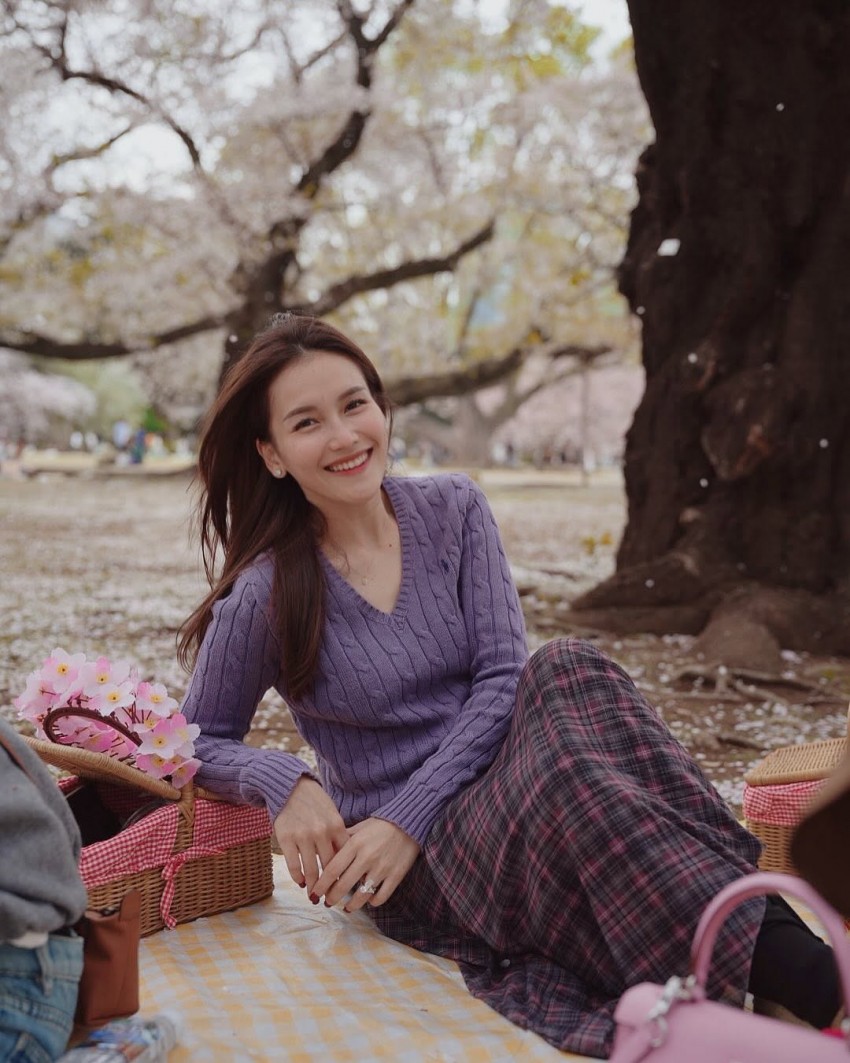 Giliran Ayu Ting Ting Diadukan Ivan Gunawan untuk Masuk Barak Militer