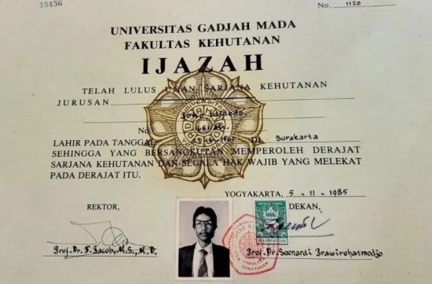 5 Fakta Terbaru Kontroversi Ijazah Jokowi, Kasmudjo Bukan Pembimbing Skripsi, Megawati: Kalau Ada Kasih