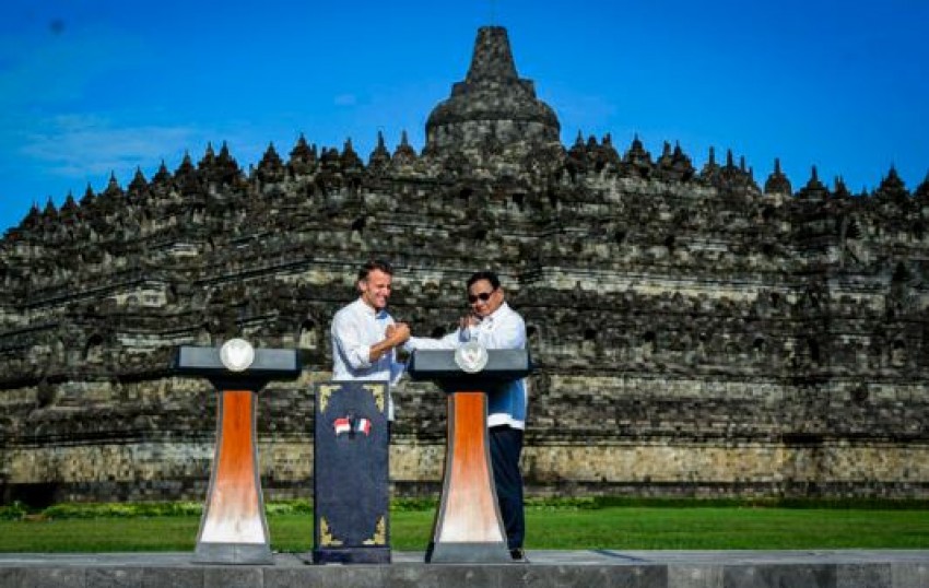 Indonesia dan Prancis Sepakati Kerja Sama Kebudayaan di Candi Borobudur