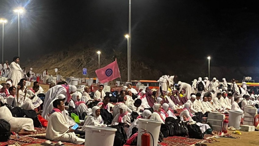 Ratusan Ribu Jemaah Haji Indonesia Tumpah Ruah di Muzdalifah