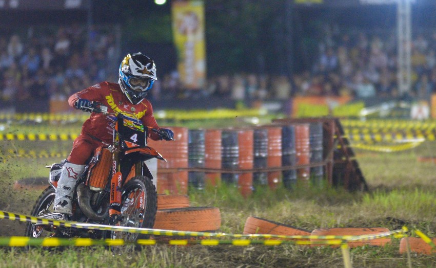 Tampil Penuh Ambisi, Pebalap Muda M. Zidane Kembali Raih Gelar Juara Trial Game Dirt 2025